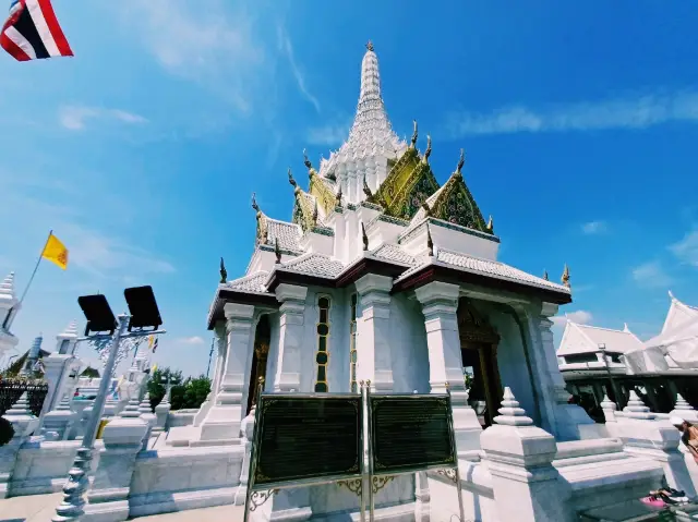 【曼谷】國柱神廟：曼谷標誌性歷史古跡景點，打卡拍照📸聖地
