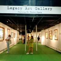ชมศิลปะ ฮีลใจ ที่ Legacy art gallery 