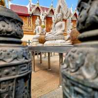 พระธาตุฉิมพลีเศรษฐีนวโกฏิ วัดข่อย | เพชรบุรี