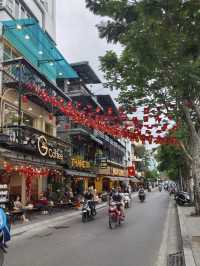Cafés Around Hanoi’s Hoàn Kiếm Lake: Sipping Coffee with a View