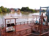 ร้านอาหารบรรยากาศดีริมแม่น้ำเจ้าพระยา