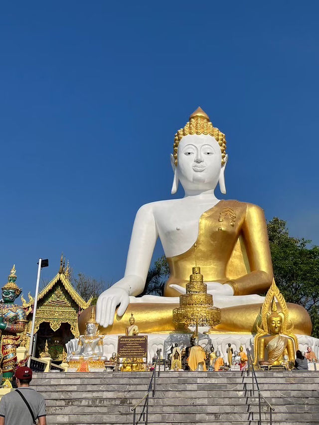 วัดพระธาตุดอยคำ🛕🙏