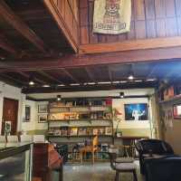 ไม่พิเศษ แต่พิเศษ:คาเฟ่ลับที่เขาใหญ่ต้องห้ามพลาด!