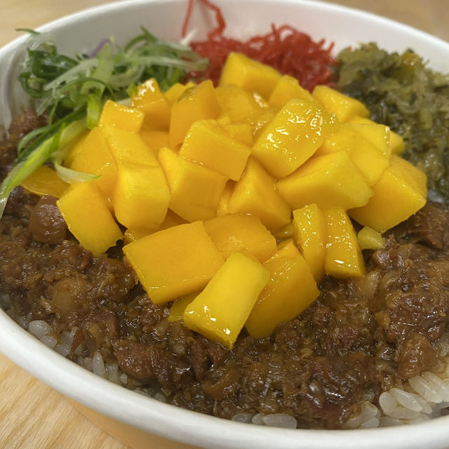 芒果滷肉飯😬🙌🏻