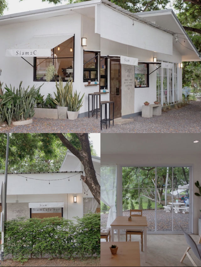 คาเฟ่ คาร์แคร์ Siam2C | Phichit 