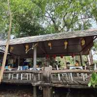 ร้านอาหาร กั๊ตจัง