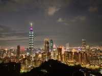 台北旅行　象山の夜景！