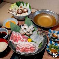 ชาบูชาบู สุกี้ยากี้น้ำดำสไตล์คันไซจากประเทศญี่ปุ่น