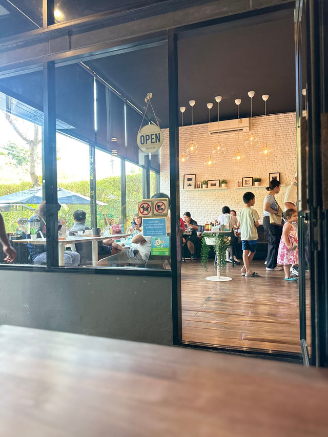 🥞 Happy Cup Cafe