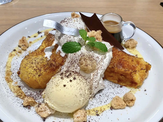 Harbor Bread Cafe ร้านขนมปังอร่อยโกเบ