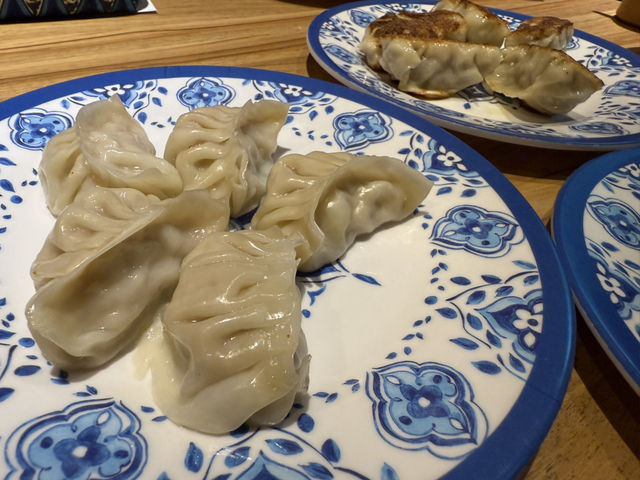 異國風情餃子店🇳🇵