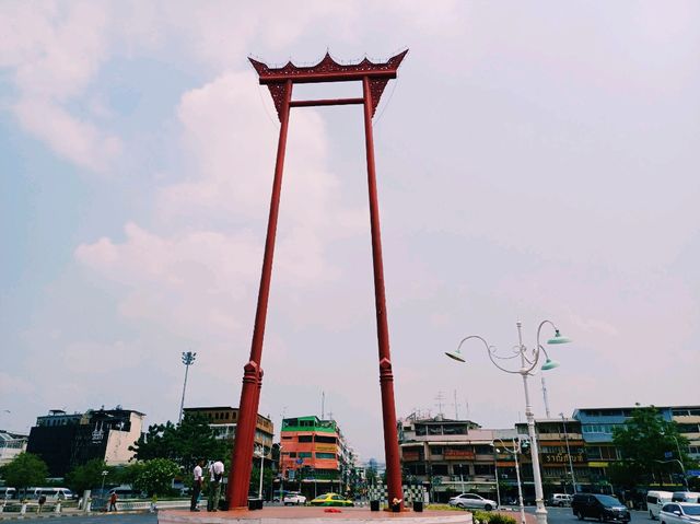 泰國曼谷市中心著名地標性寺廟景點：大鞦韆，適合拍照📸打卡冥想