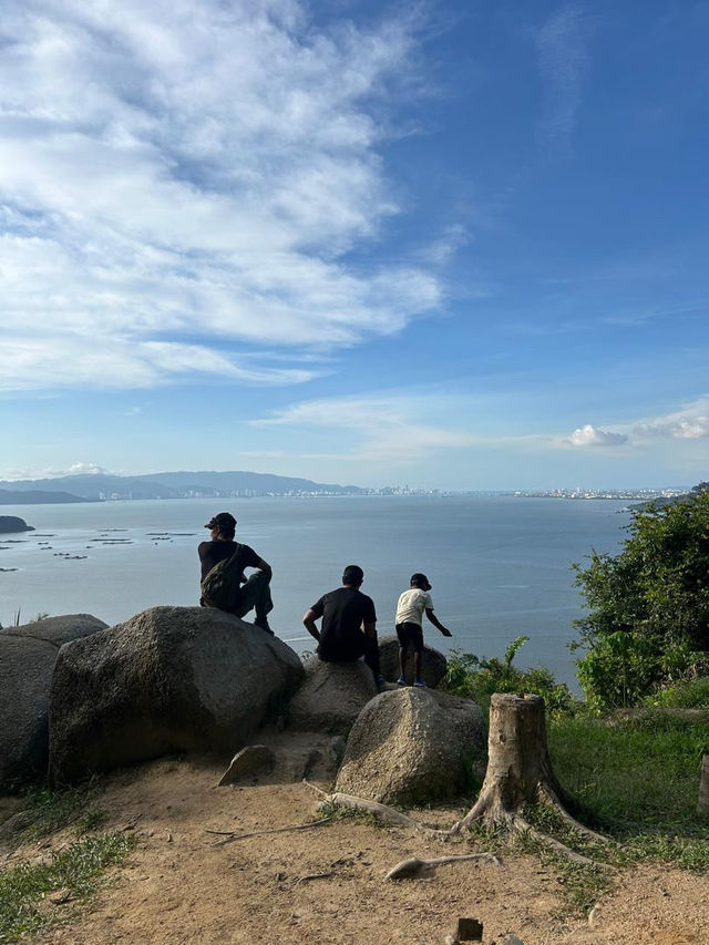 Weekend Hike at Batu Kawan Hill
