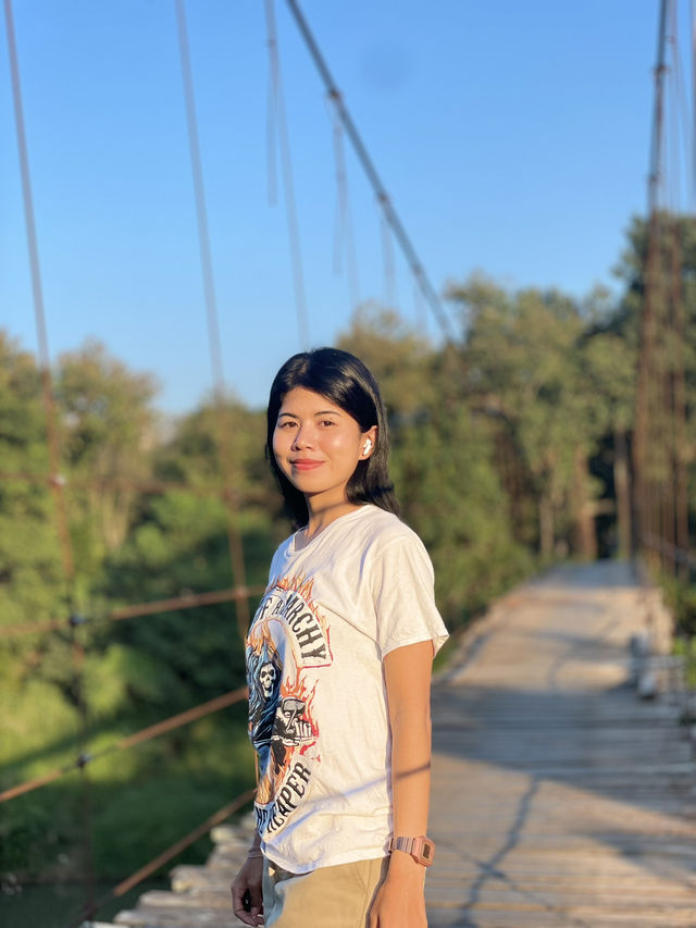 สะพานสลิงบ้านเวียงทอง