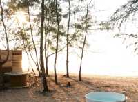 Mollusc Glamping ที่พักติดทะเล