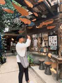 บ้านข้างวัดสถานที่ของศิลปิน