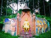 柬埔寨金邊著名寺廟景點：塔山寺វត្តភ្នំដូនពេញ，適合打卡拍照📸