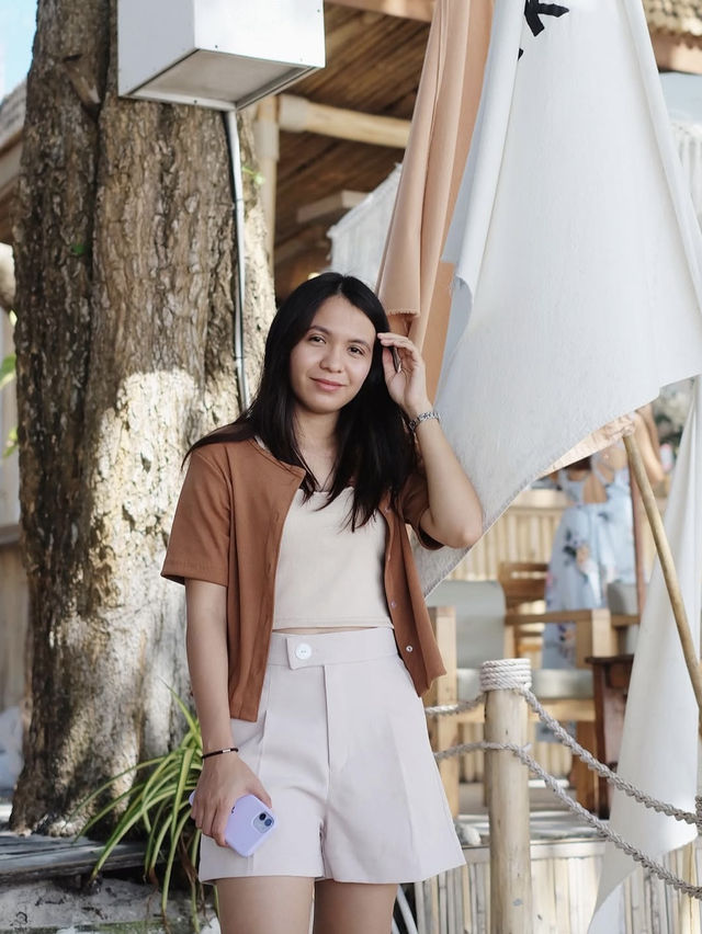 คาเฟ่&ที่พัก หาดทรายแก้ว เกาะเสม็ด 🌊