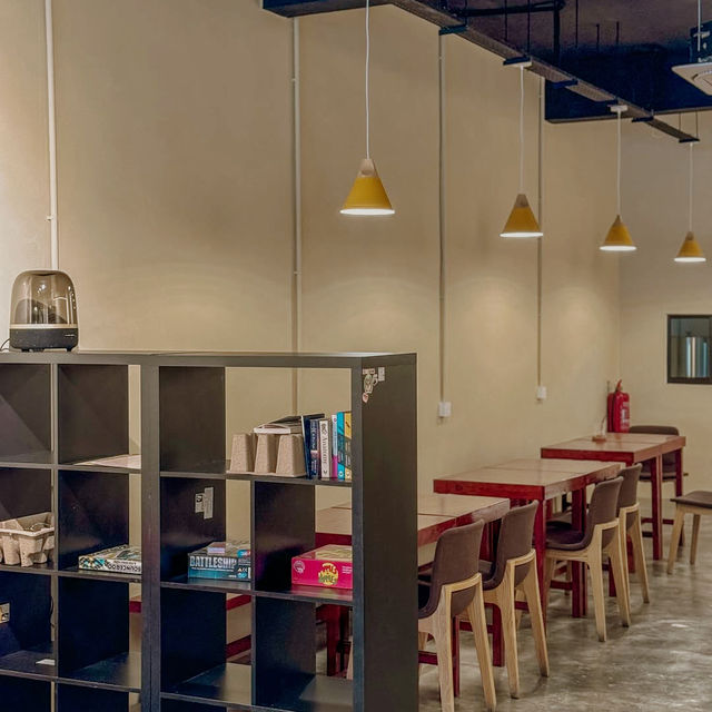 Crafted Perfection at Grind Floor Cafe