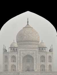 Agra: A Journey Through Love, Power, and Lost Dreams