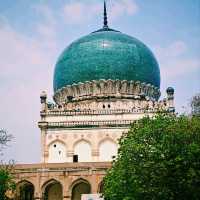 Qutub Shahi Tombs: Timeless Grandeur Amidst the Deccan Hills