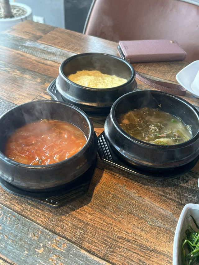 정갈한 한 상, 저수지 풍경과 함께 건강하고 맛있게🤍🌱