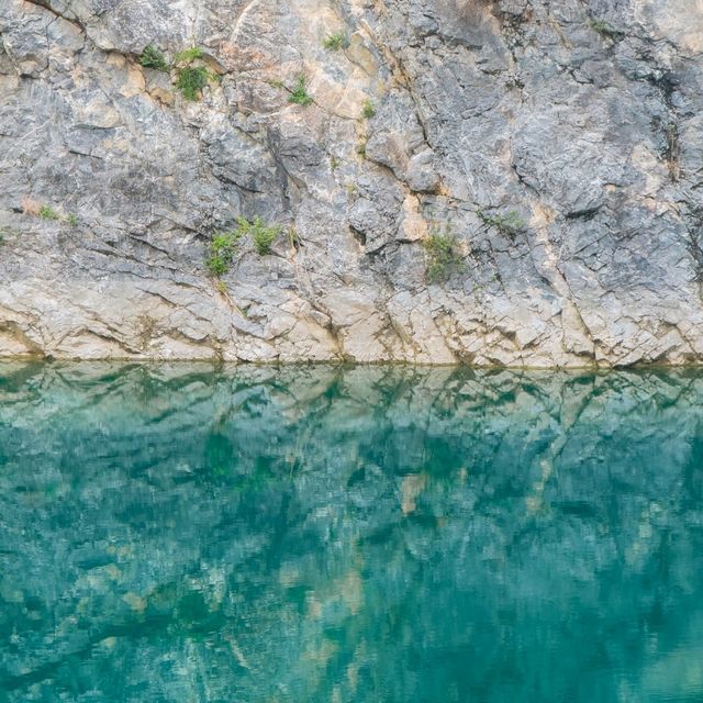 "สระมรกต Blue Lagoon" ขอนแก่น วิวสวยสะกดตา