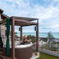 Hyatt Regency Phuket โรงแรมหรูที่ตั้งอยู่บนเนินเขา