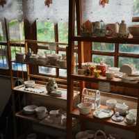 CLAY WOOD คาเฟ่สไตล์โฮมมี่ ย่านศรีนครินทร์