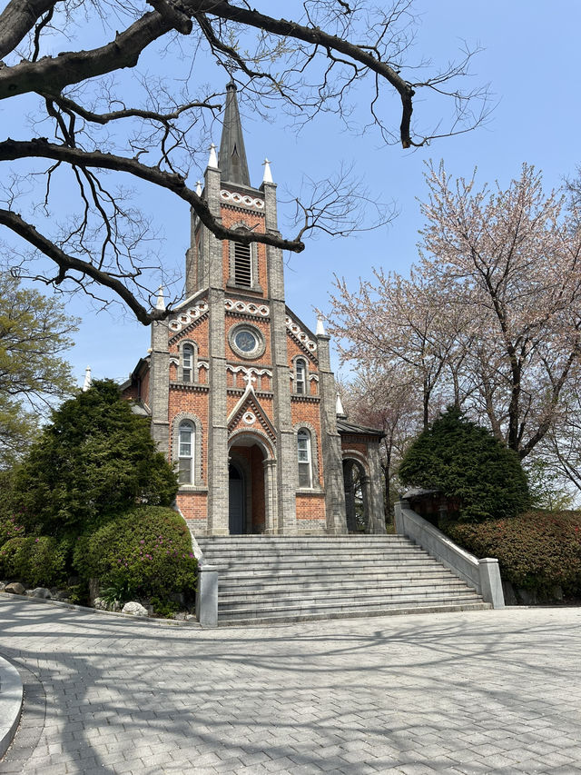 천안 공세리성당과 빵돌가마