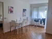Neat and Comfy, 4D3N Apartment