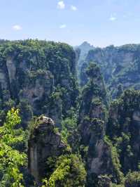 Zhangjiejie’s Avatar Peak: Where Dreams Touch the Sky!