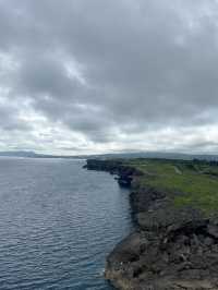 《沖繩海景推薦》登上殘波岬燈塔，眺望無敵蔚藍海景！