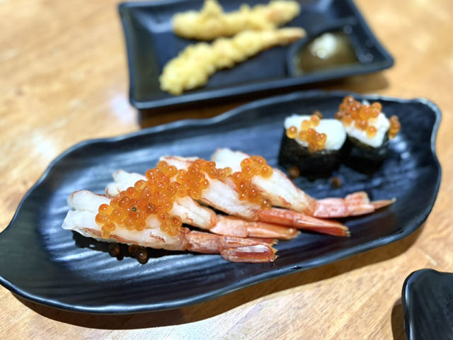 Aroi Sushi บุฟเฟ่ต์อาหารญี่ปุ่นย่านทองหล่อ