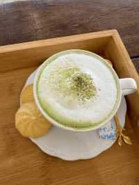  Kamari Cafe & Resort เกาะล้าน 