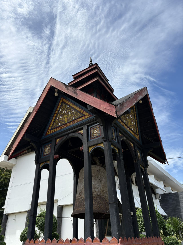 Aceh: Where History Meets Nature ⏳🏞️