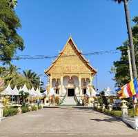 Pha That Luang - Vientiane 