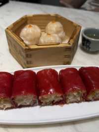 Delicious dim sum with great ambiance and service