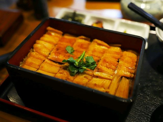 [🇯🇵広島] 月あかり – 穴子めしの名店で味わう、広島の海の幸 