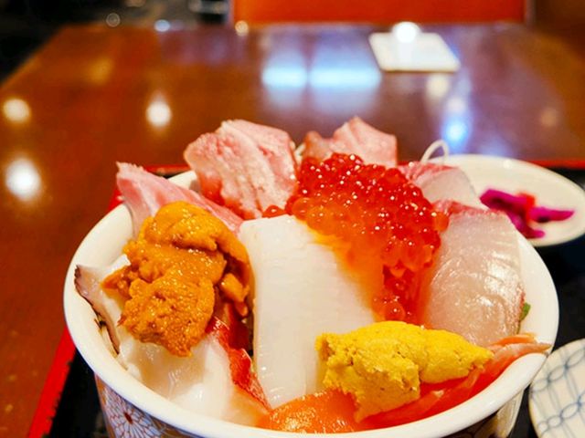 [🇯🇵 長崎] デジマワーフで海を眺めながら楽しむ海鮮三昧──海鮮市場 長崎港で贅沢ランチ
