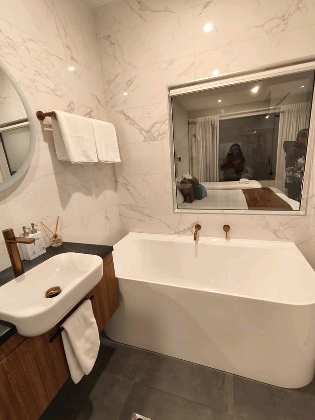 A Cozy Retreat Beneath the Stars at Galaxy Boutique Hotel, Lake Tekapo