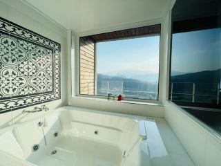Recommended emotional stay in Danyang: Abichae House for a healing trip with friends.