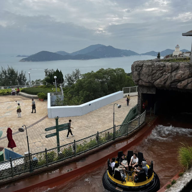 🌊🎢 Hong Kong Ocean Park — The Ultimate Weekend Thrill!