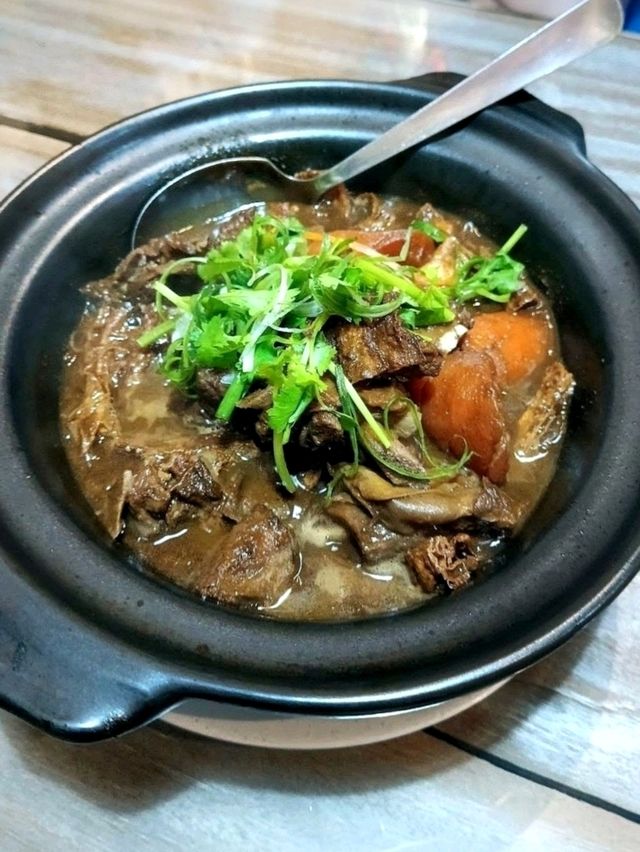 Where Traditional, Nostalgia, Meets Flavour: A Homestyle Hakka Feast in Ipoh! 