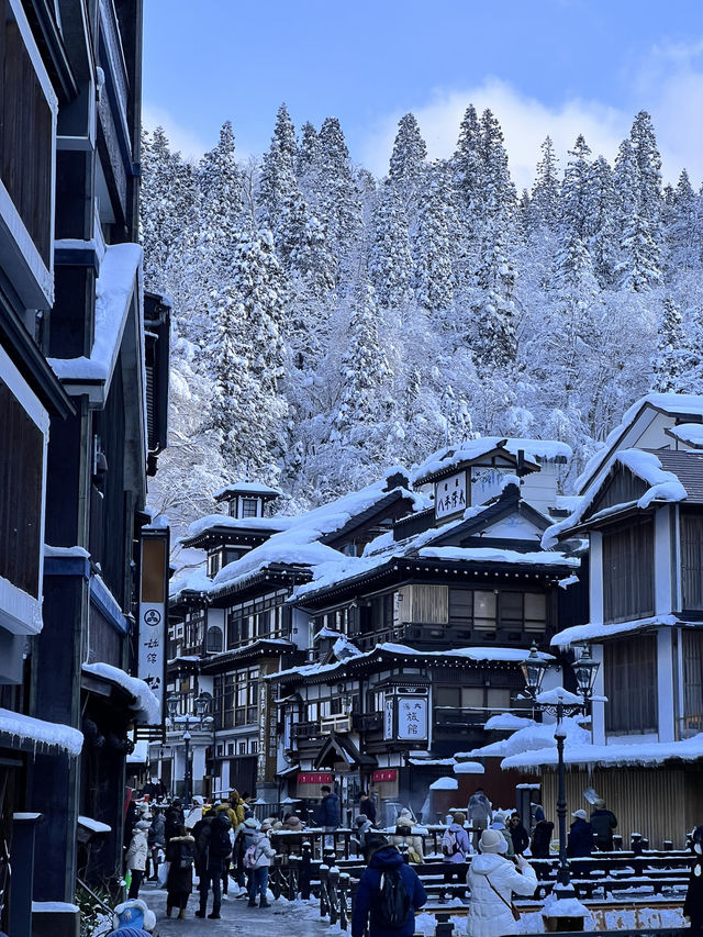 ❄️冬日限定的夢境：漫步銀山溫泉