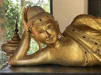 A glimpse into the darker side of Thai art 🖼️😎🥰💐