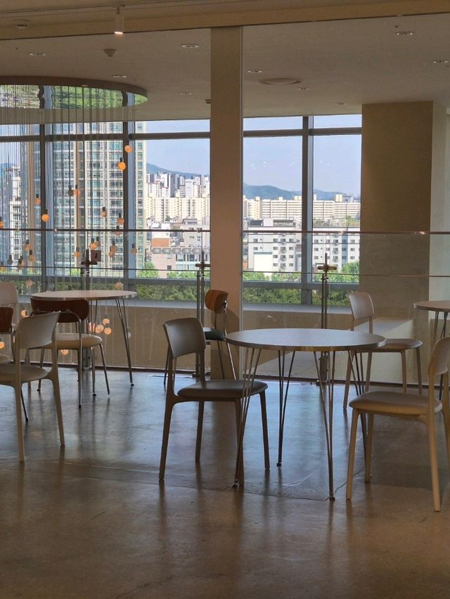 석촌호수 뷰 맛집 노티드월드