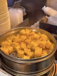 Tung Tat Snack Shop: A Quick Bite of Authentic Hong Kong Flavor Near Yau Ma Tei Station