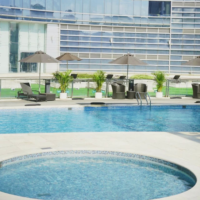 A Harmonious Blend of Comfort and Sophistication