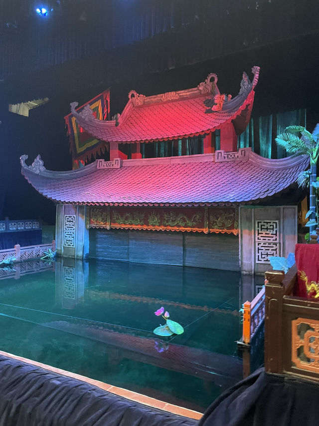 ｜越南｜河內昇龍水上木偶劇院-在水面上跳舞的越南故事
